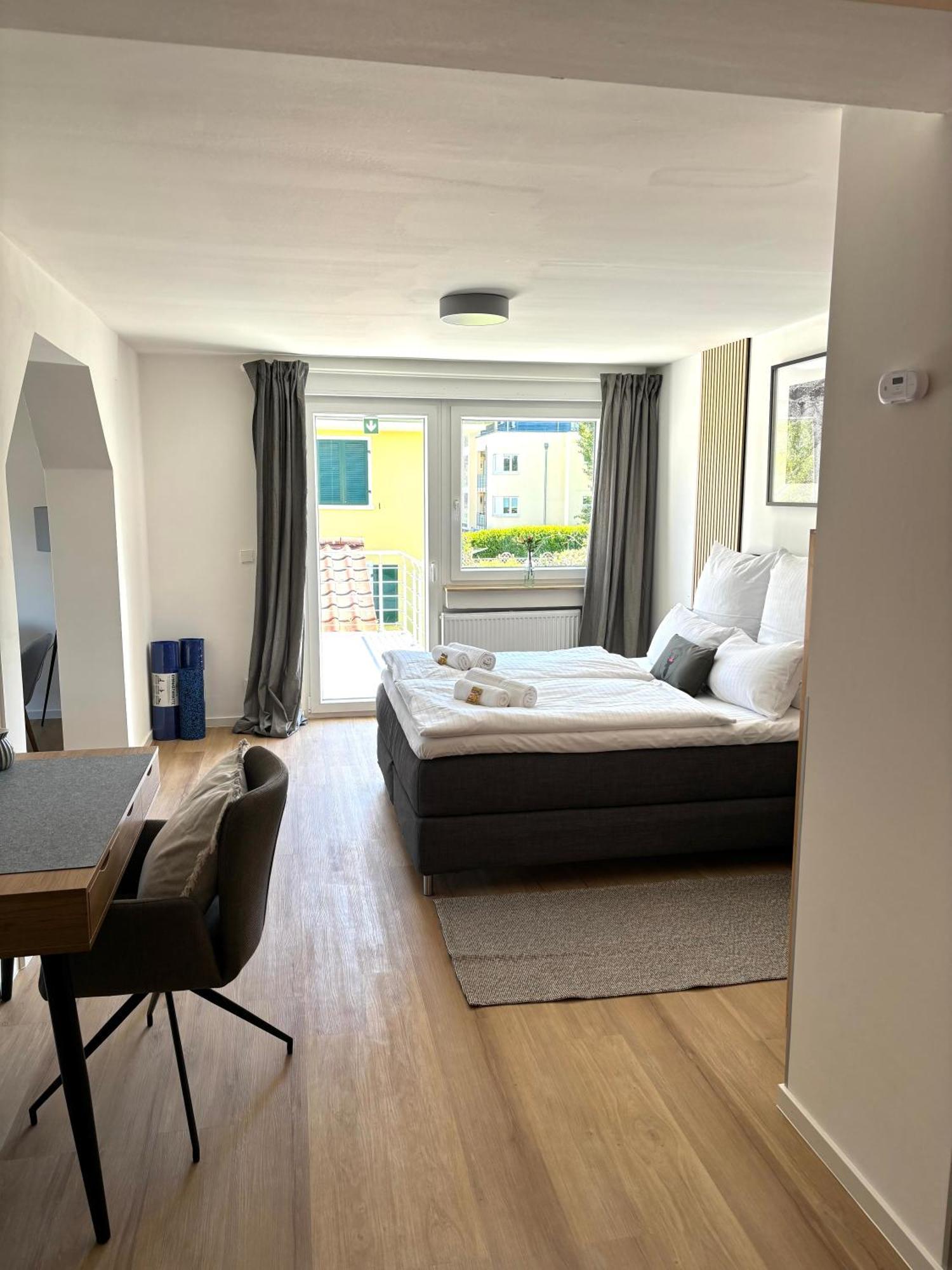 Gesamte Wohnung, Kueche, Parkplatz, Terrasse باد بيلنغن المظهر الخارجي الصورة