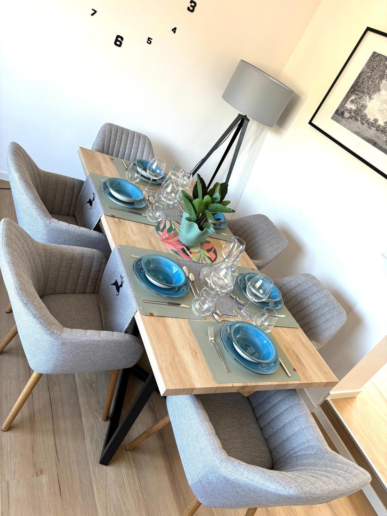 Gesamte Wohnung, Kueche, Parkplatz, Terrasse باد بيلنغن المظهر الخارجي الصورة